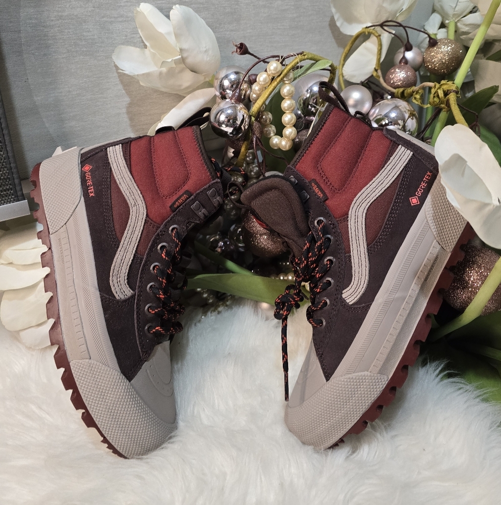 Vans MTE™ SK8-HI® GORE-TEX® Women's shoes size8 Chocolate New